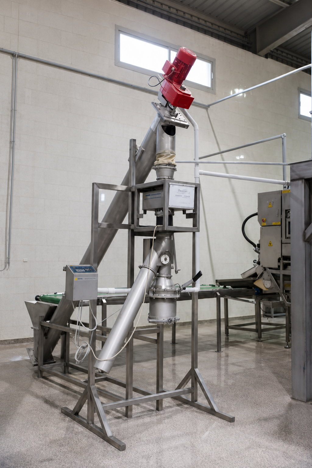 Climate-controlled warehouse with pallet storage